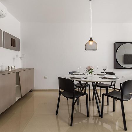 Apartment Val Pjescana Uvala Bagian luar foto