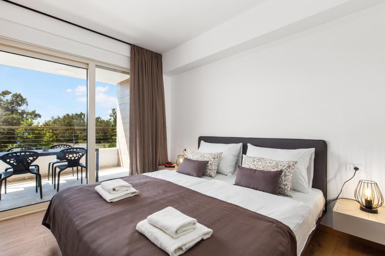 Apartment Val Pjescana Uvala Bagian luar foto