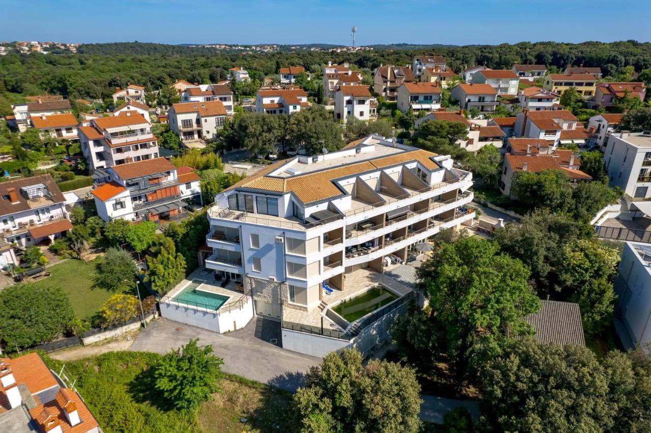 Apartment Val Pjescana Uvala Bagian luar foto